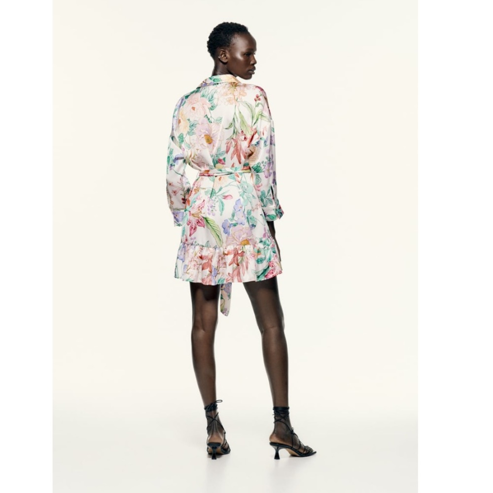 ✅SoLD✅Zara floral shirtdress - Picture 14 of 15